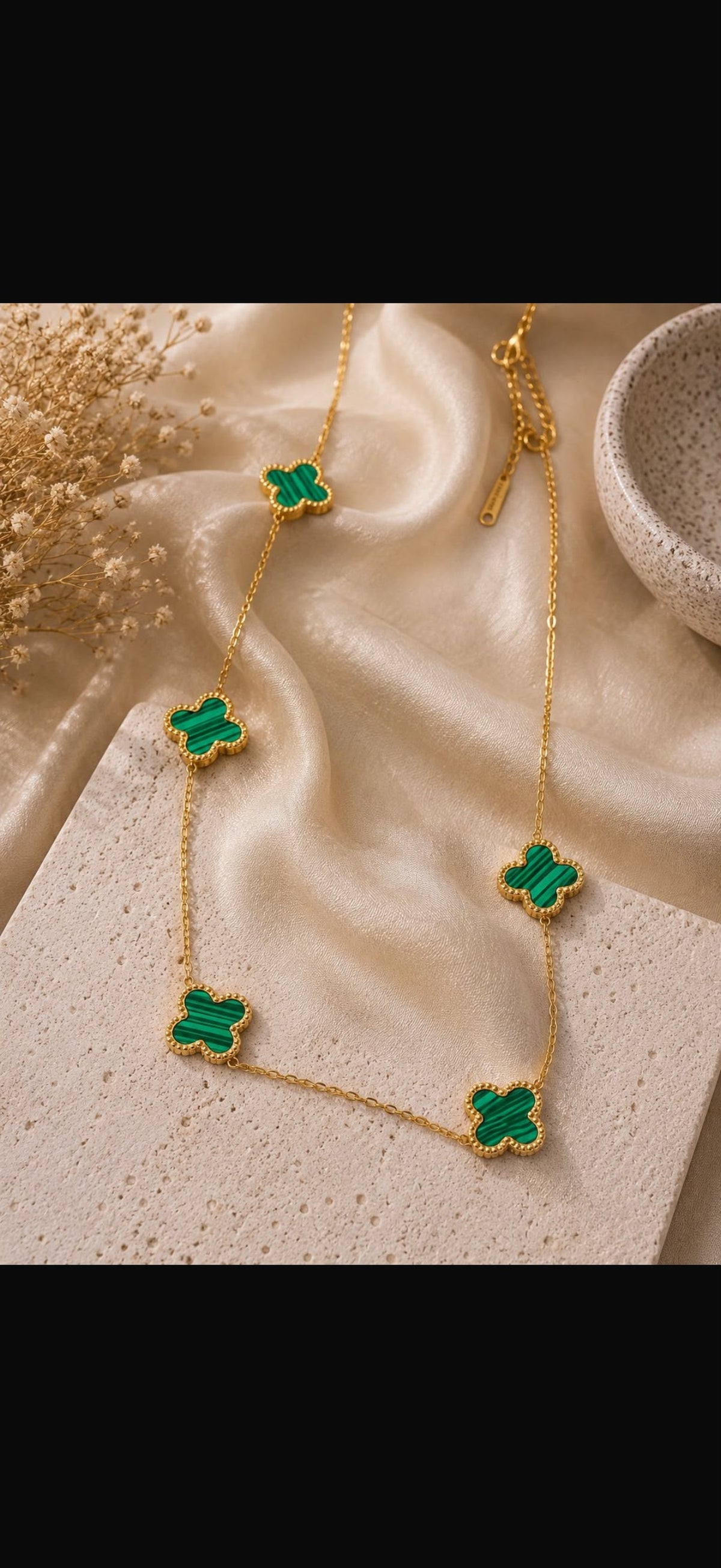 Fashion Green Clover Station Necklace | Green & Gold