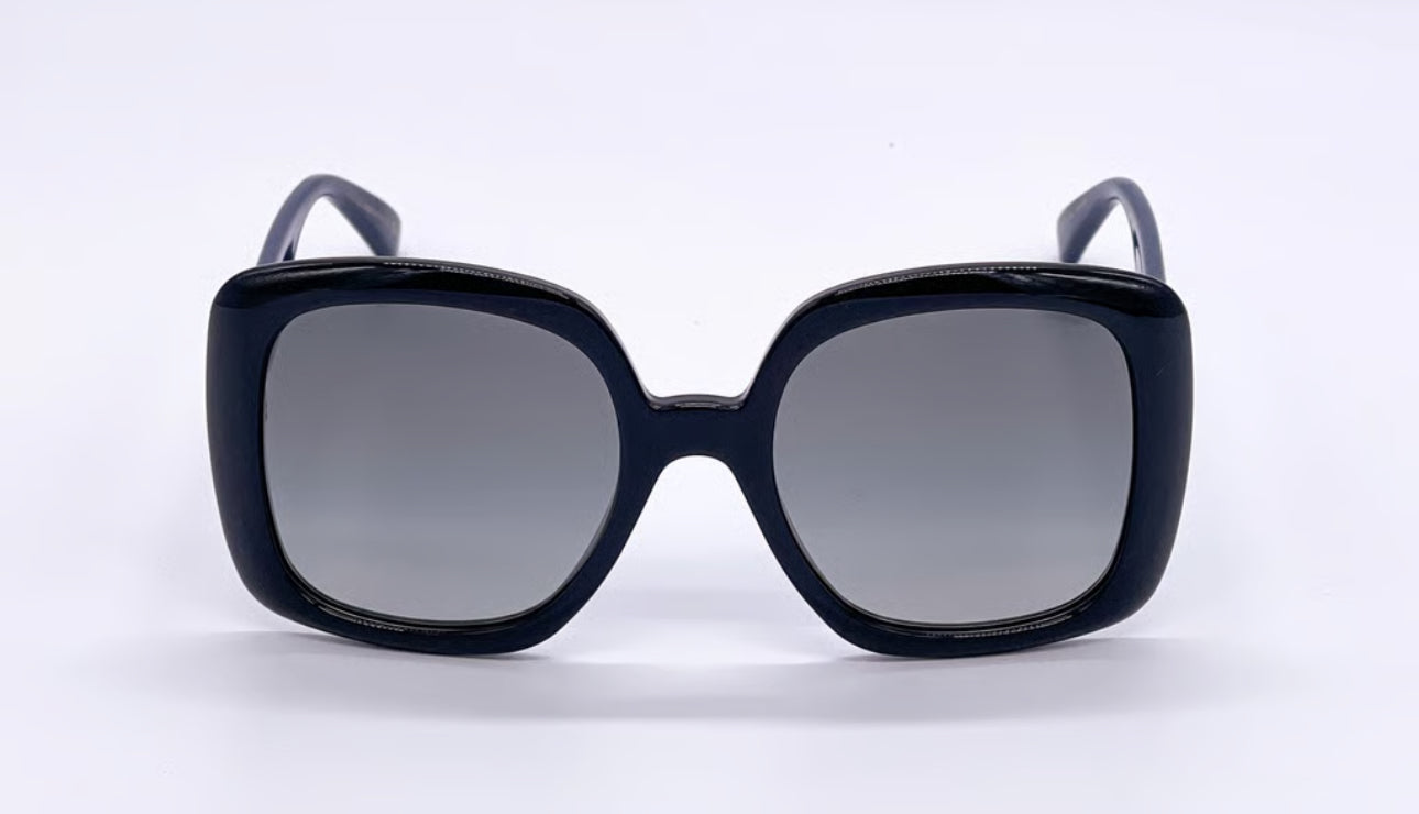 Gucci Women's Black-Blue/Grey Gradient Lenses Sunglasses - Clairely Amazing