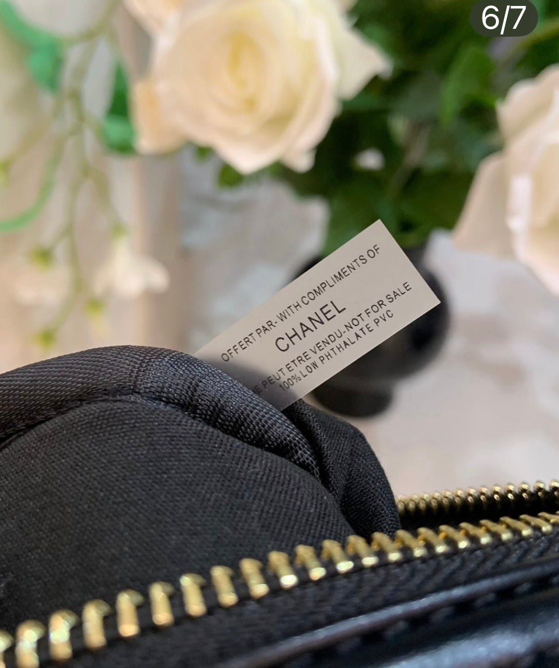 CHANEL Quilted Cosmetic Zip Pouch with Gold CC (GWP Exclusive)