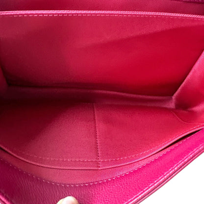 LOUIS VUITTON
Dahlia Calfskin Leather Lockme II - Clairely Amazing