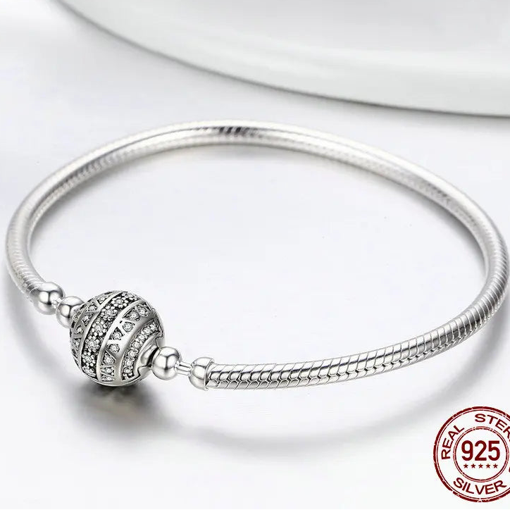 Silver Sparkling Ball Bracelet