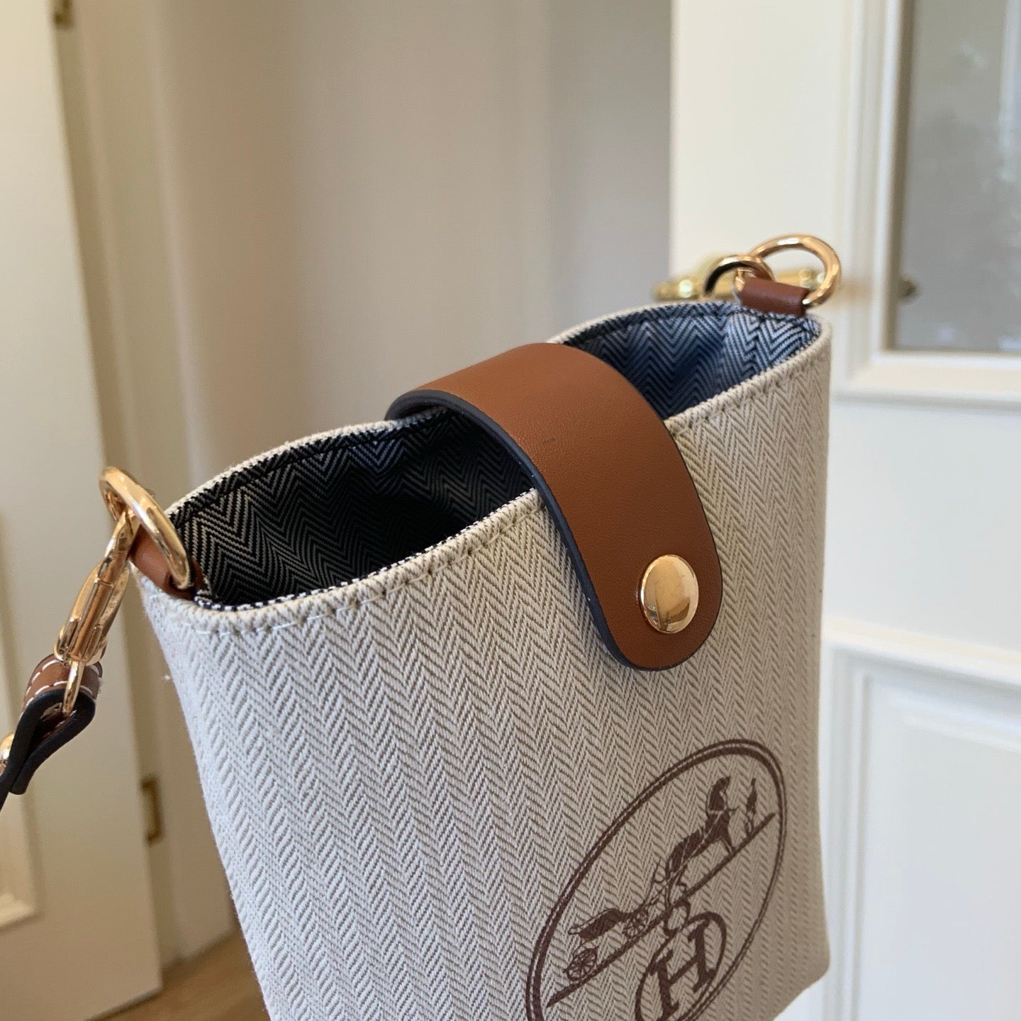 Hermès Style GWP Phone Holder Crossbody Bag – Canvas Mini Essentials Bag