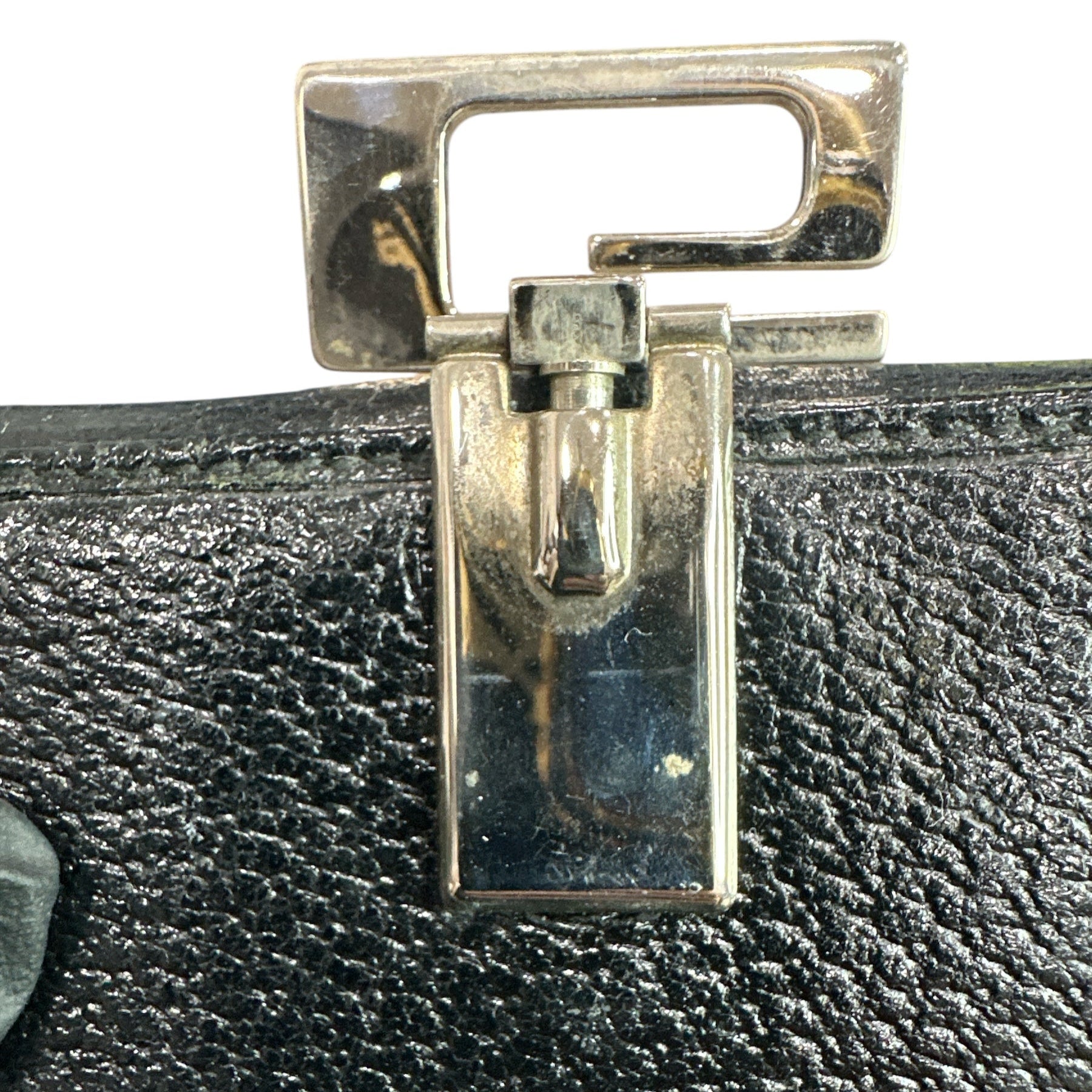 GUCCI G Clip Leather Bi-fold Wallet for Men - Clairely Amazing