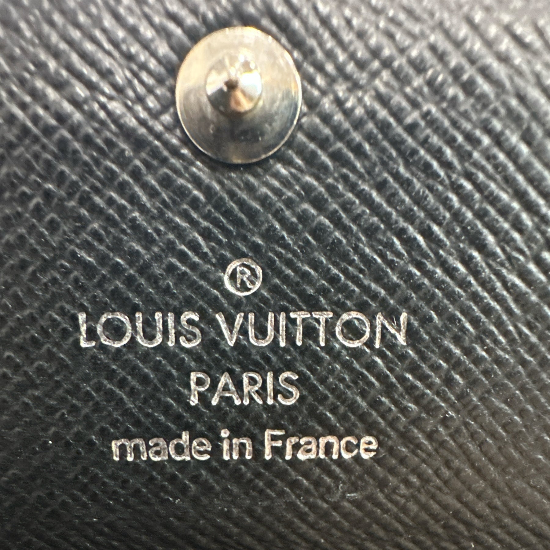 Louis Vuitton Damier Graphite Key Case (6) - Clairely Amazing