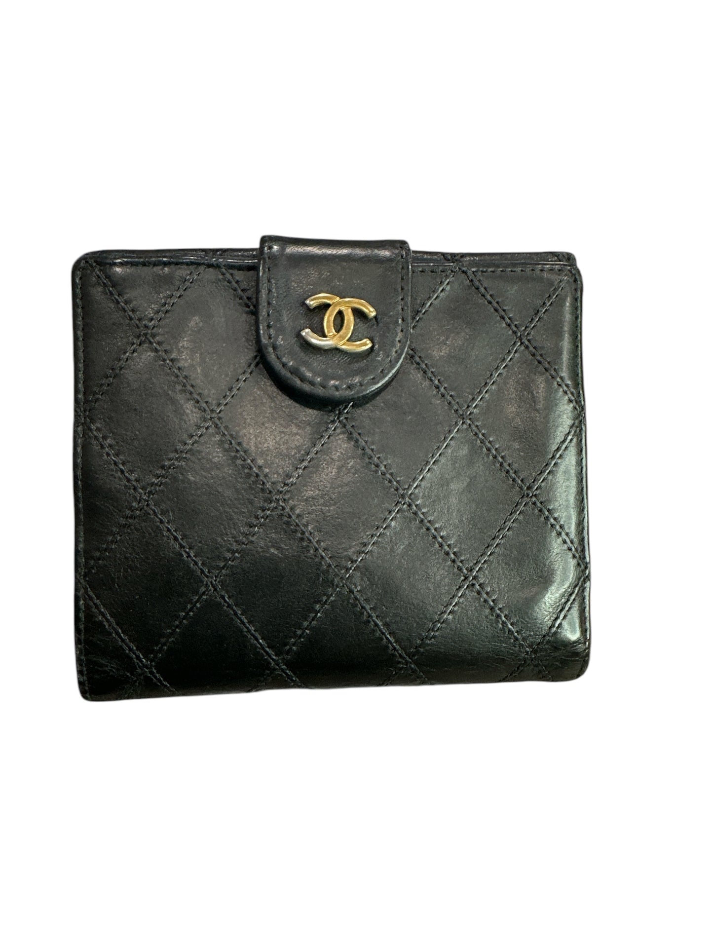 Chanel Black Leather compact wallet - Clairely Amazing