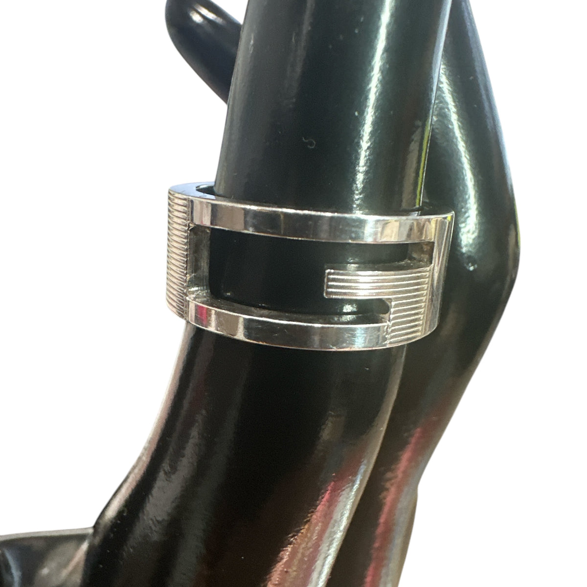 GUCCI Ring Branded Cutout G - Clairely Amazing