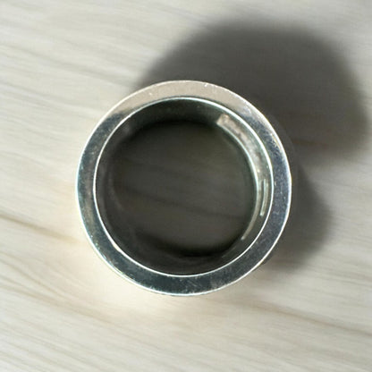 GUCCI Ring Branded Cutout G - Clairely Amazing