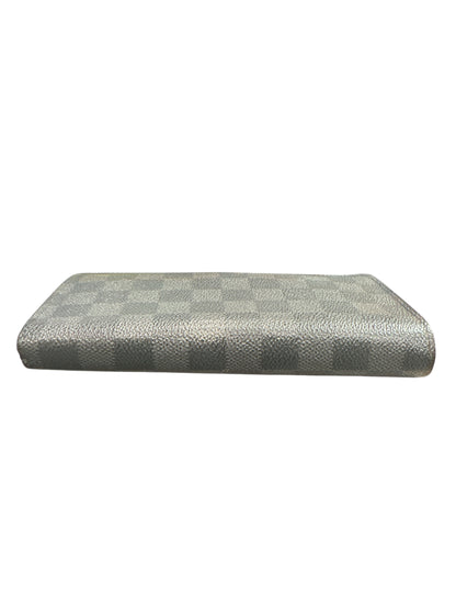 Louis Vuitton Damier Graphite Brazza Wallet - Clairely Amazing