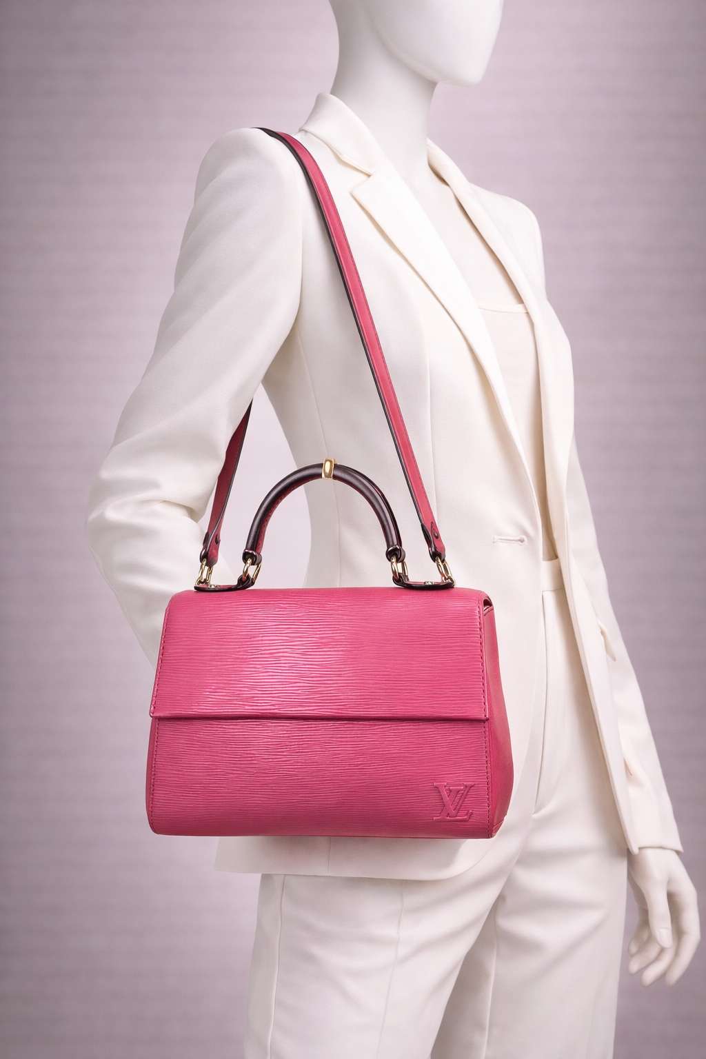 Louis Vuitton Epi Cluny BB in Hot Pink