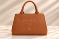 👑 Structured Pebbled-Texture Tote Bag with Detachable Strap | Caramel