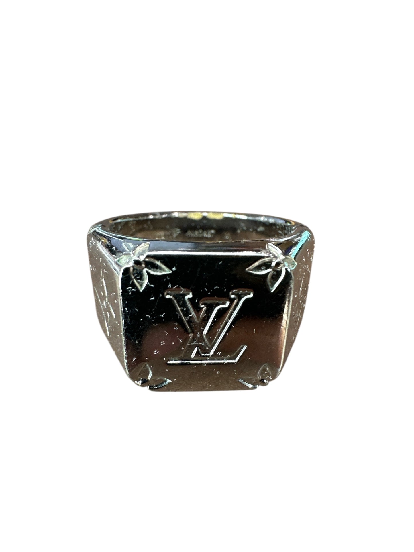 Louis Vuitton Monogram signet ring - Clairely Amazing