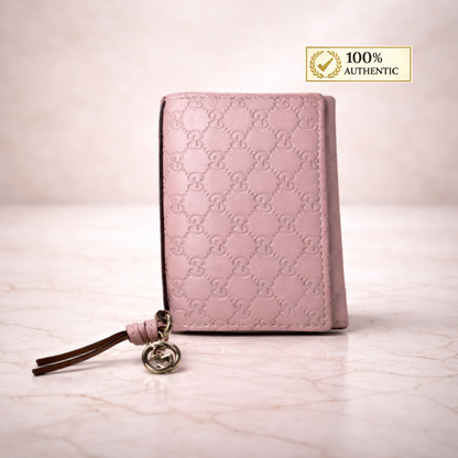 Elegant Gucci Bifold Card Case