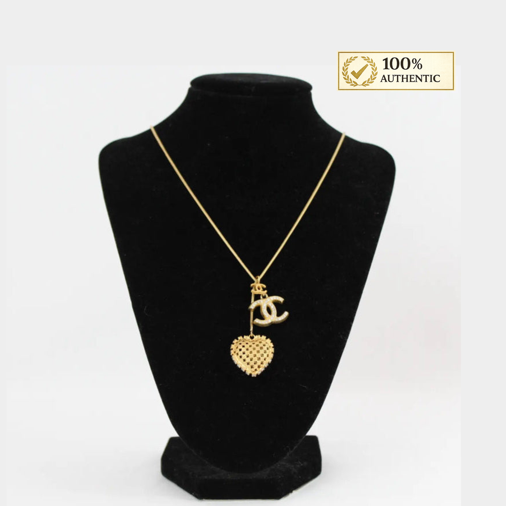 Chanel Vintage Gold-Plated CC Crystal Heart Lariat Necklace