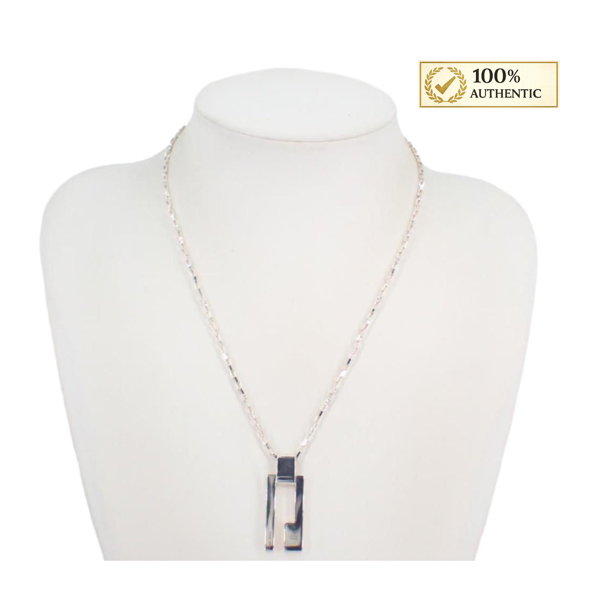 Gucci G plate Silver necklace