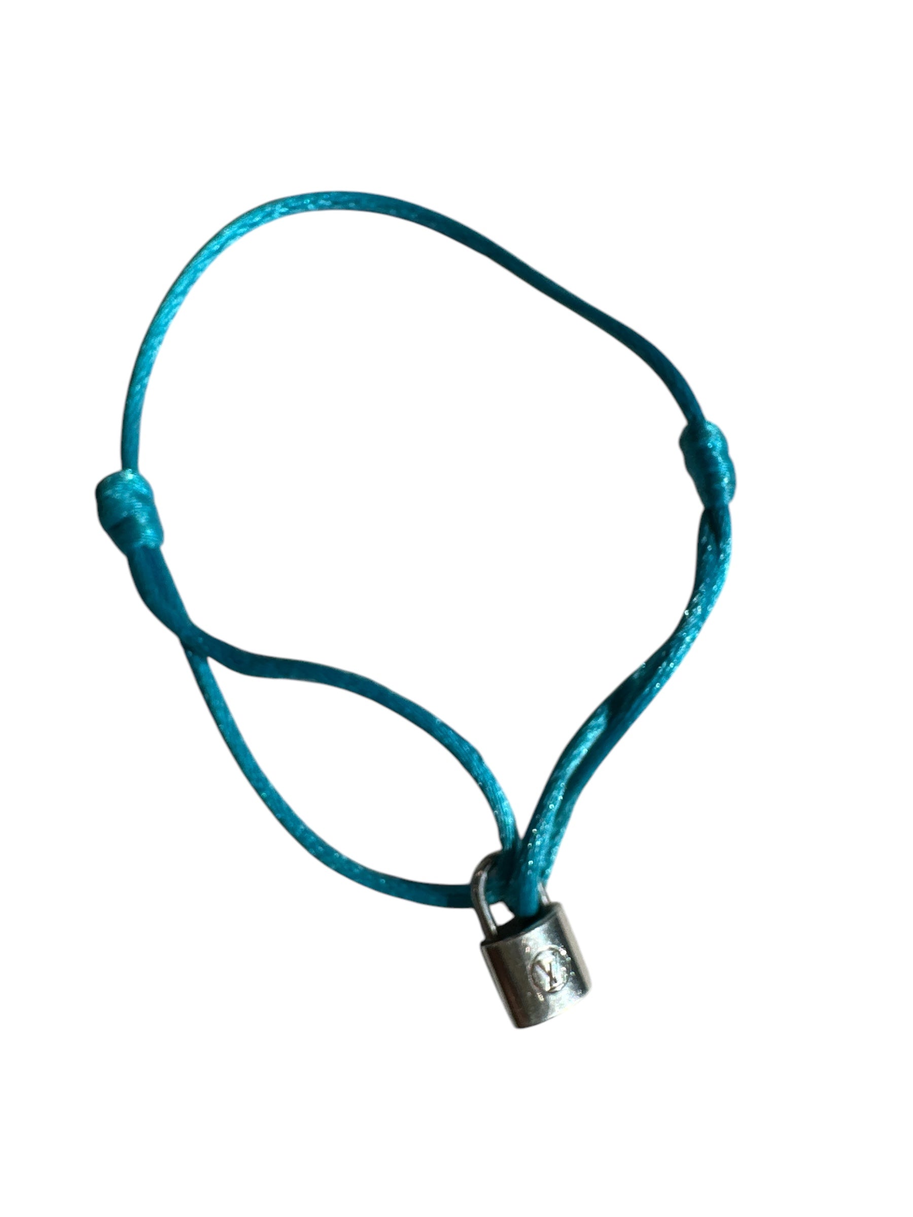 Louis Vuitton
Lockit X Doudou Louis Bracelet - Clairely Amazing