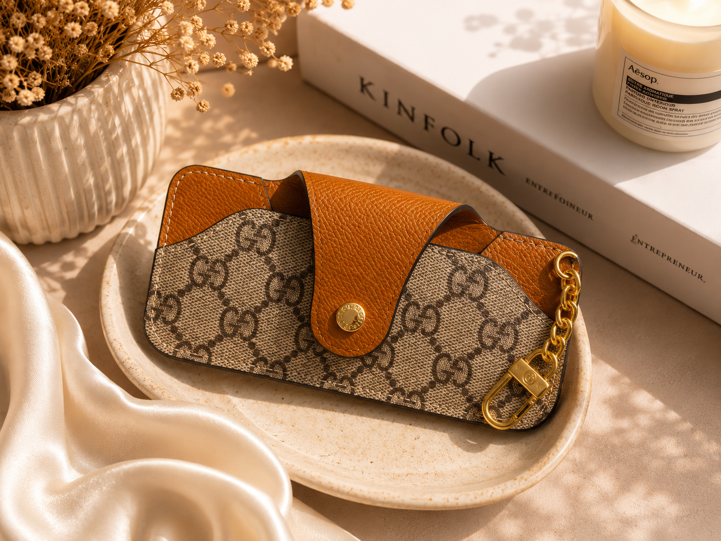 Fashion Monogram Sunglasses Case with Attached Chain