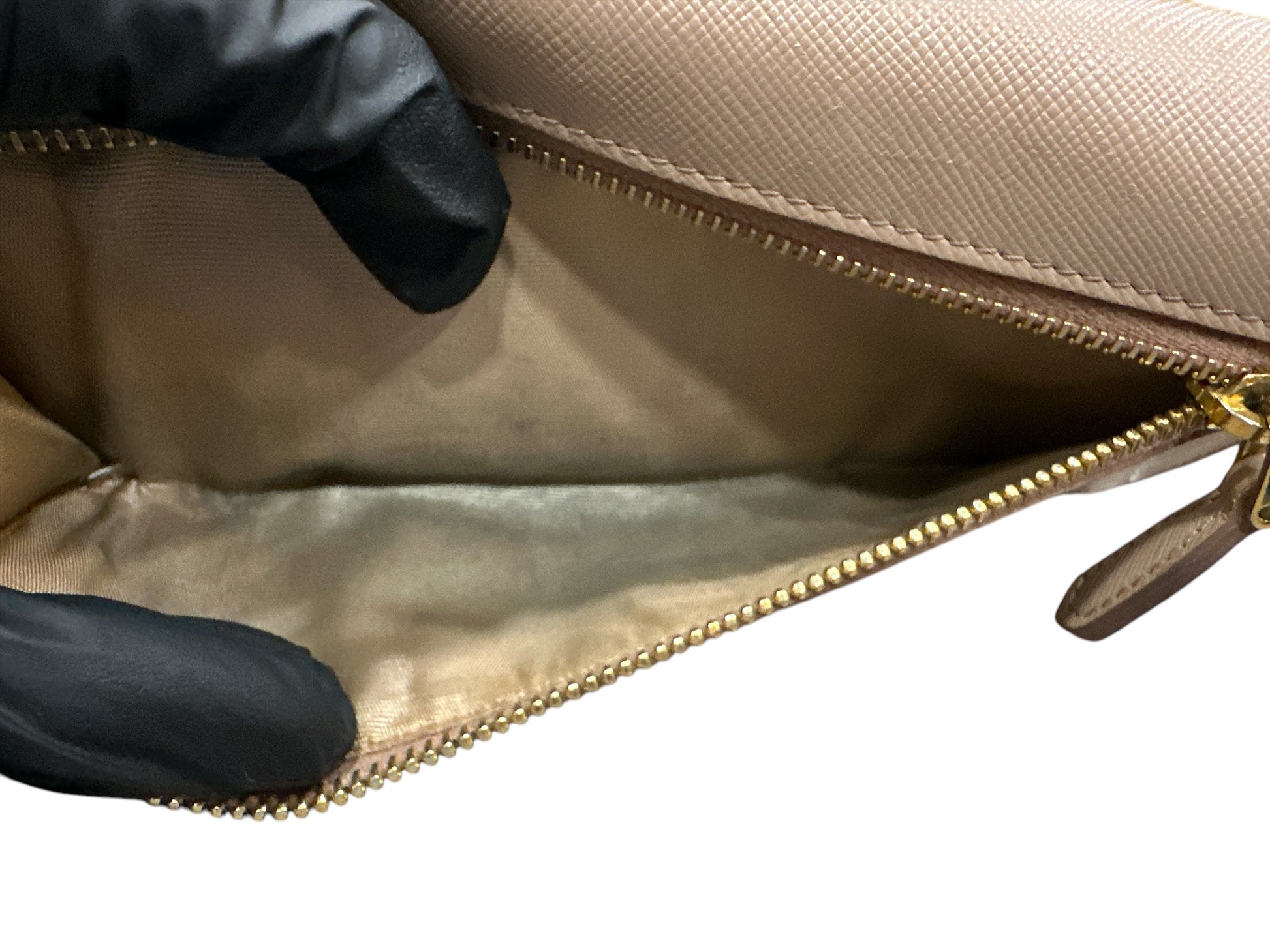 PRADA SAFFIANO MULTIC long wallet - Clairely Amazing