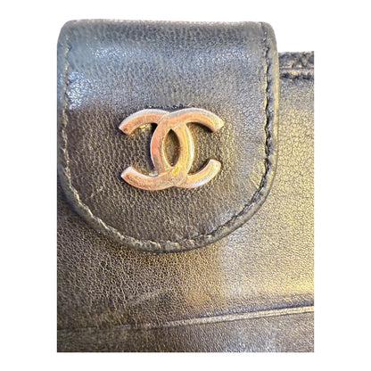 Chanel Black Lambskin Compact Wallet – Vintage Authentic