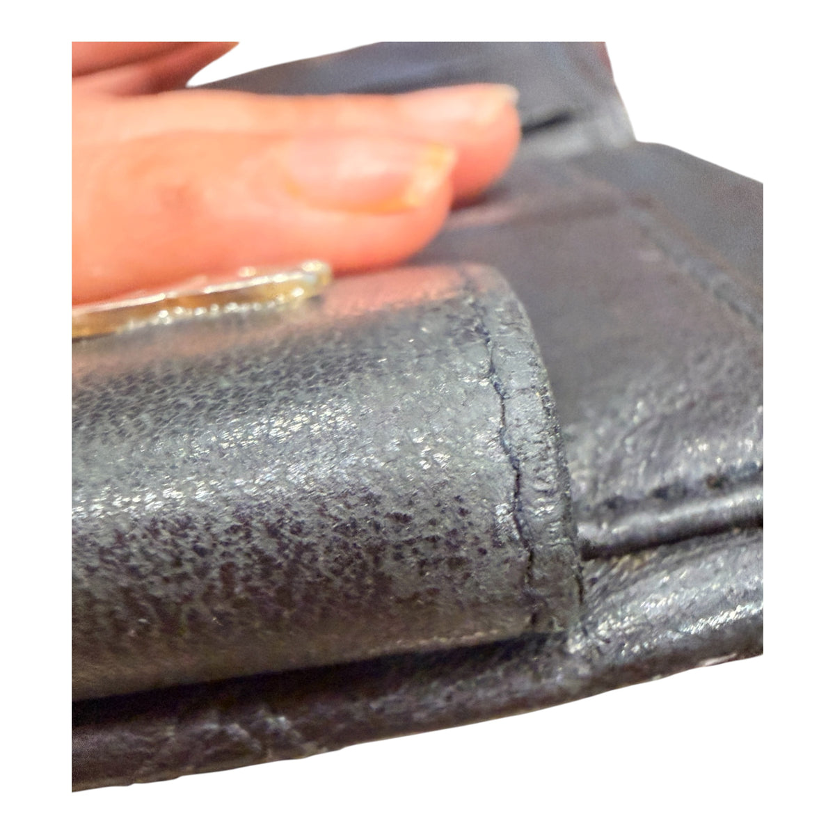 Chanel Black Lambskin Compact Wallet – Vintage Authentic