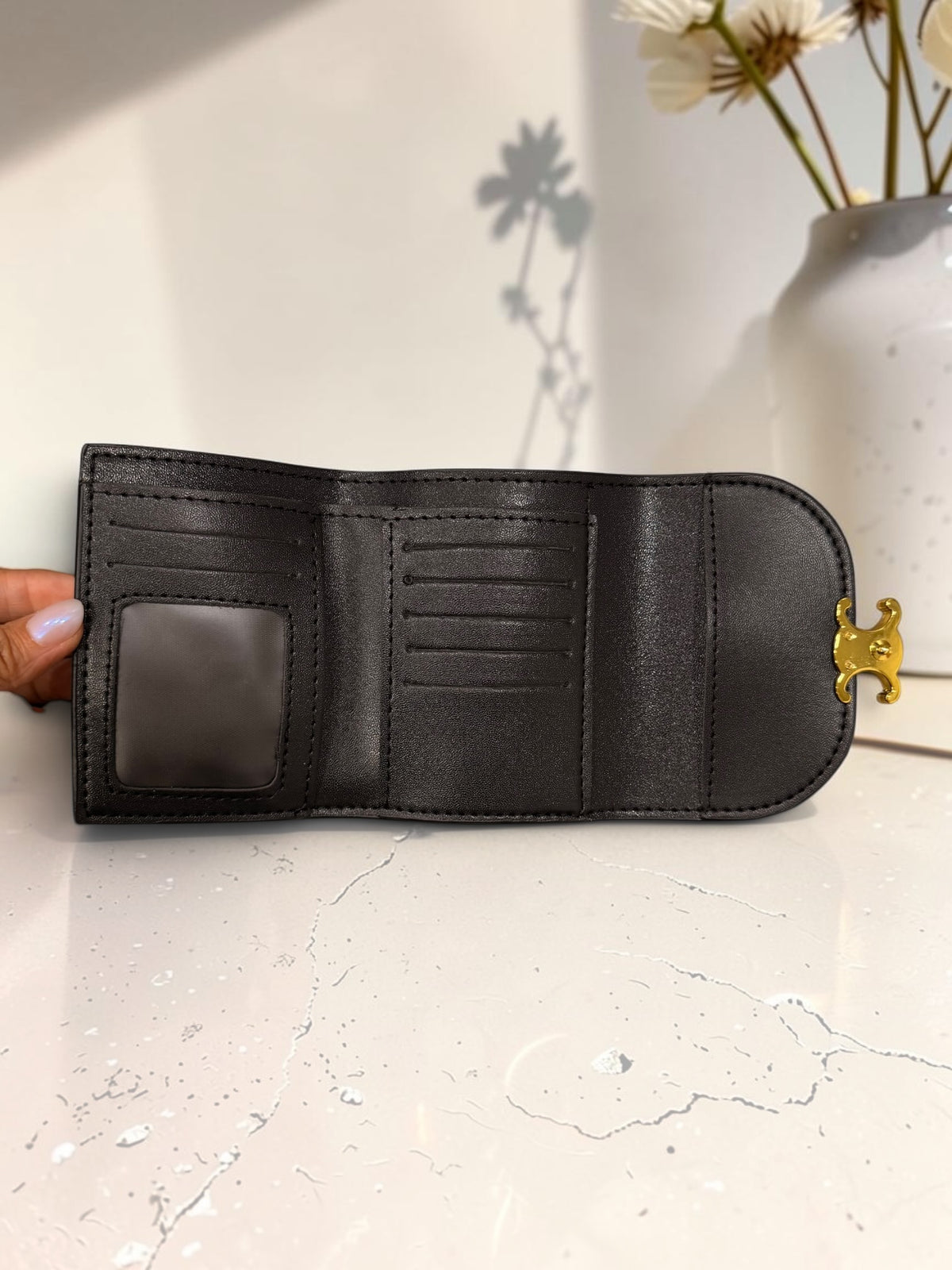 ✨Fashion Monogram Compact Flap Wallet – Brown & Black