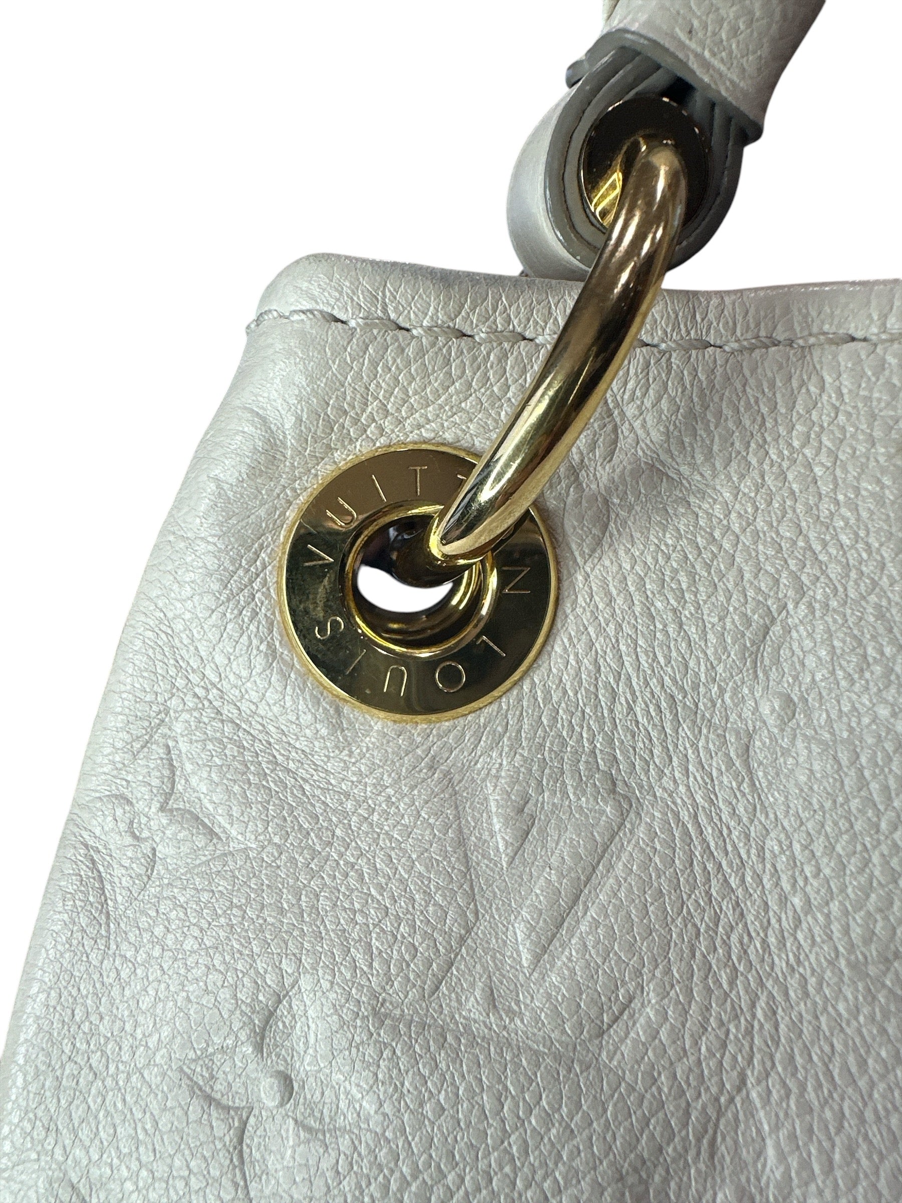 Louis Vuitton
Empreinte Artsy MM - Clairely Amazing