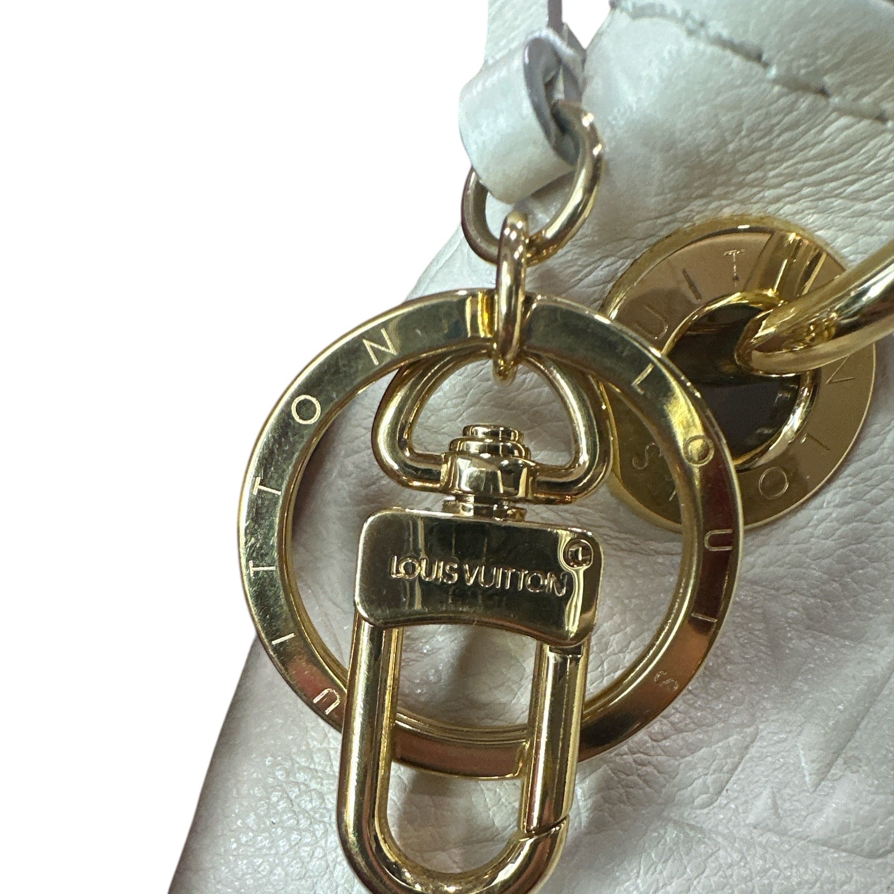 Louis Vuitton
Empreinte Artsy MM - Clairely Amazing