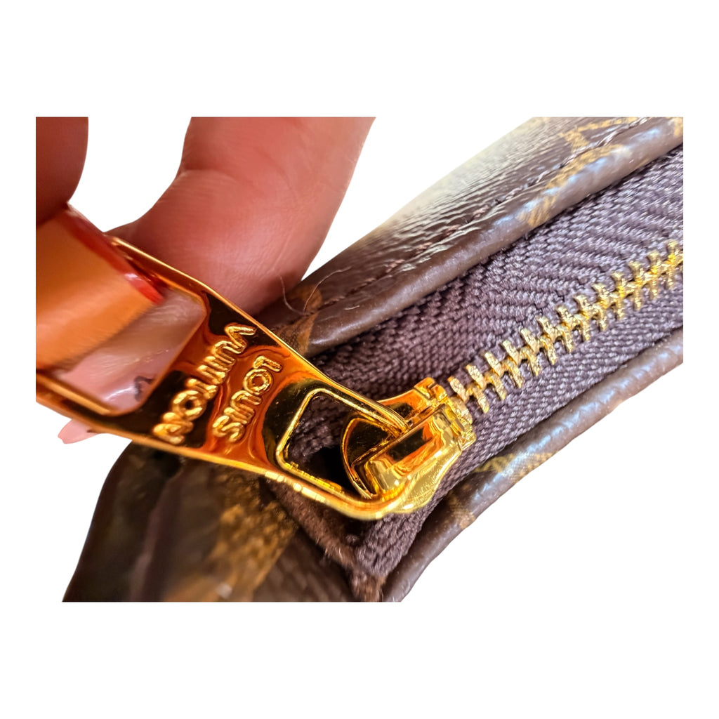 Luxury-Inspired Multi Strap Shoulder Bag | Includes Gift Box Set