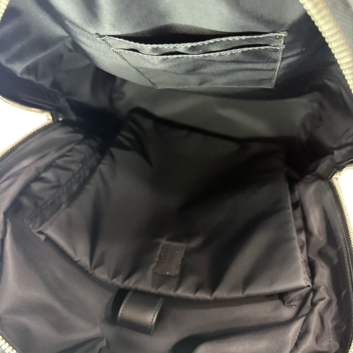 NEW Gucci Web Backpack GG coated Canvas Medium - Clairely Amazing