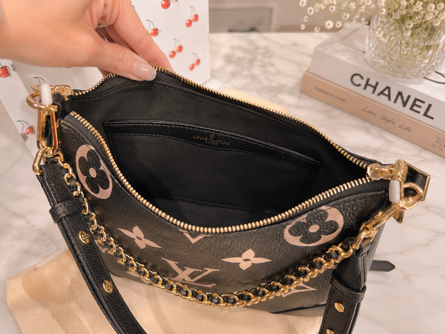 Luxury Crescent Shoulder Bag with Two Interchangeable Straps