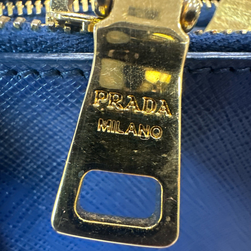 Prada  Saffiano Lux Medium Galleria Double Zip Tote Bluette - Clairely Amazing