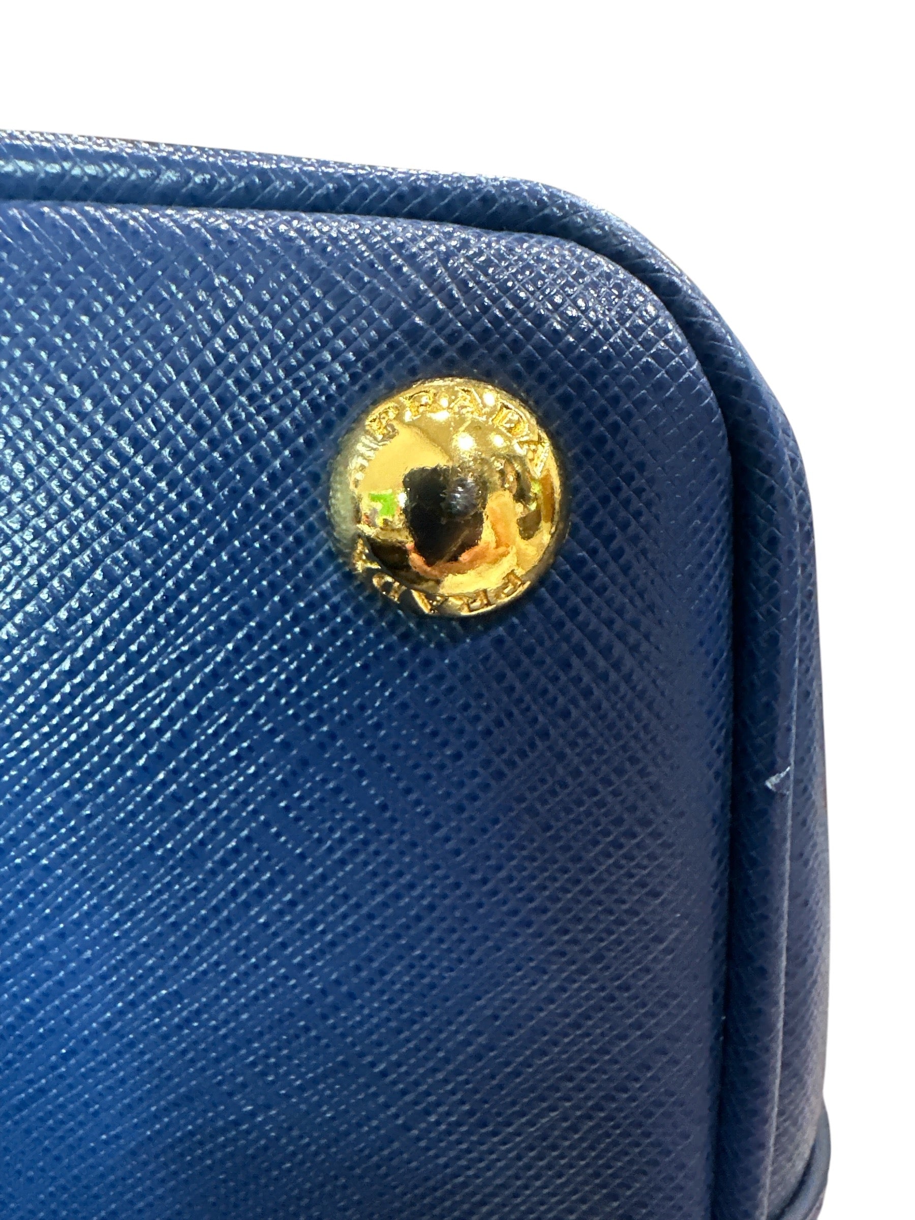Prada  Saffiano Lux Medium Galleria Double Zip Tote Bluette - Clairely Amazing