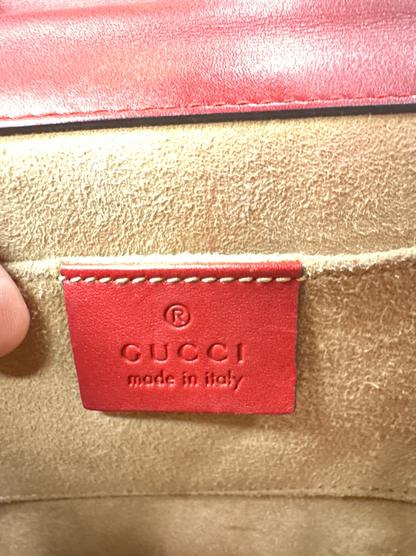 Gucci Pearly Padlock Studded Shoulder Bag - Clairely Amazing