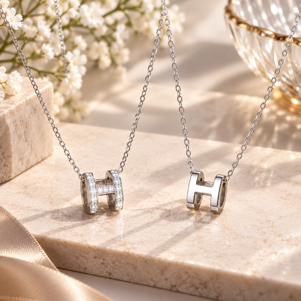 👑Reversible H Pendant Necklace – Stainless Steel | Silver & Rhinestone 2-in-1