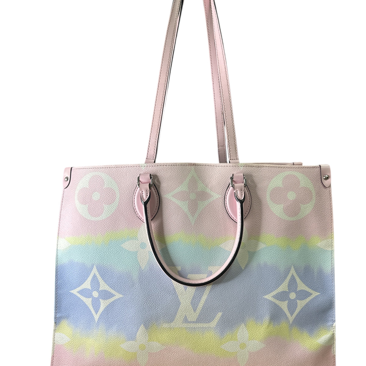 LOUIS VUITTON 
Monogram Escale Onthego GM Pastel - Clairely Amazing