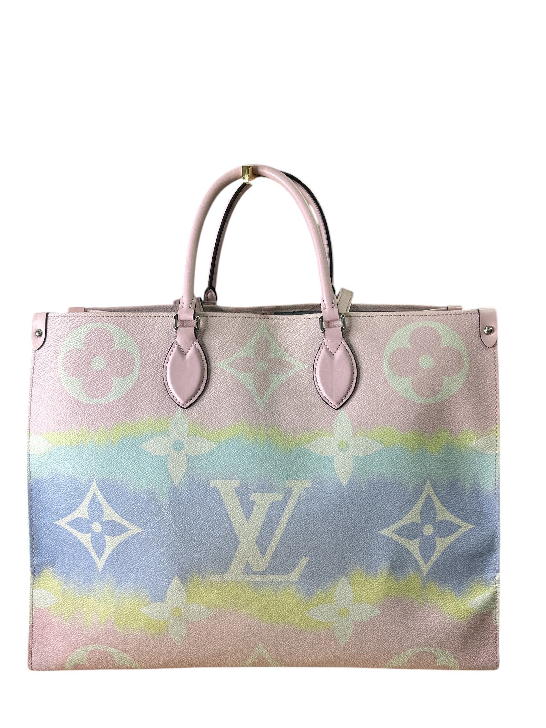 LOUIS VUITTON 
Monogram Escale Onthego GM Pastel - Clairely Amazing