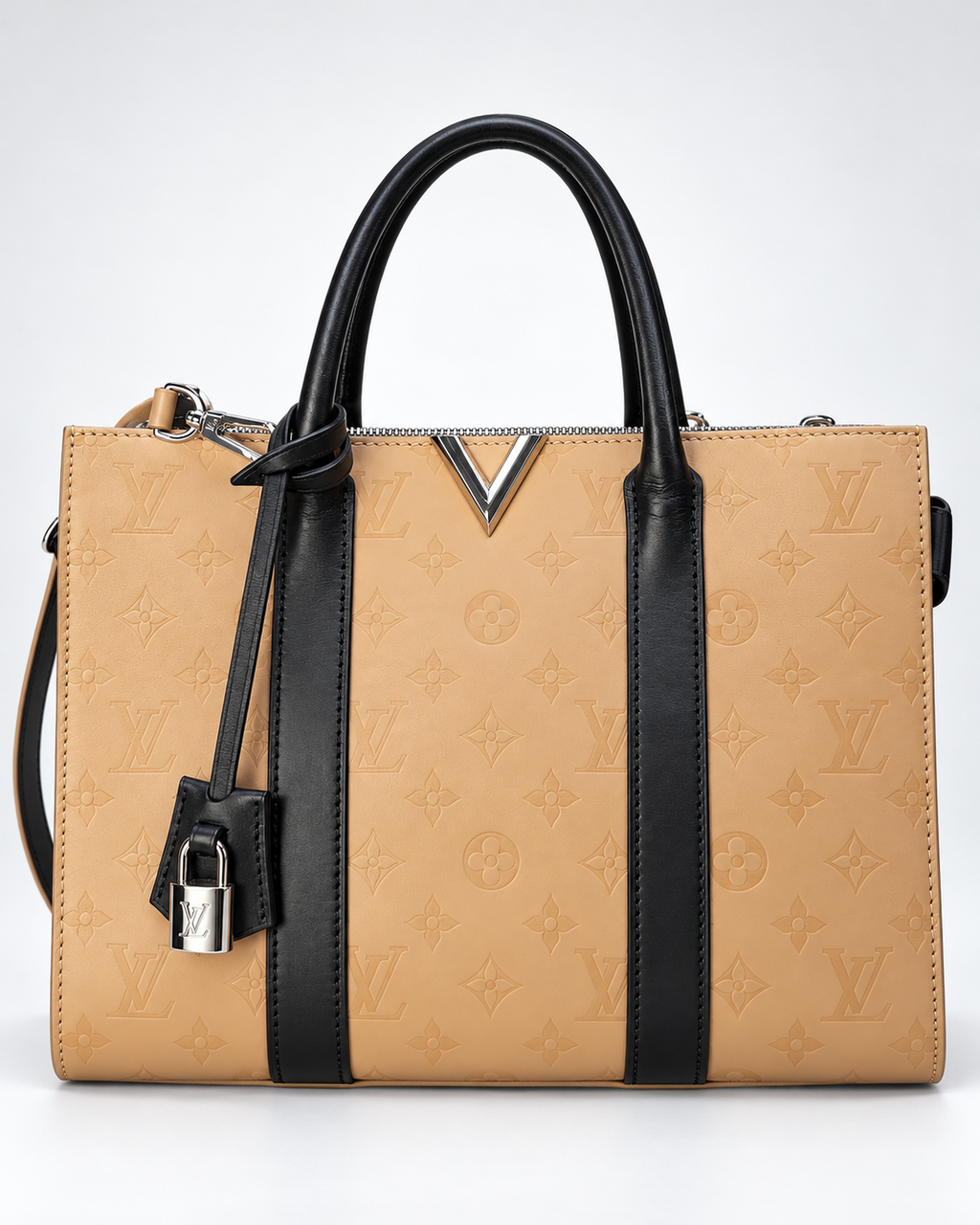Authentic Louis Vuitton Very Tote MM M44232 – Sesame Beige & Black