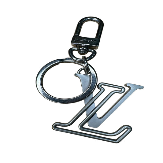 LV Shake Bag Charm Key Holder - Clairely Amazing