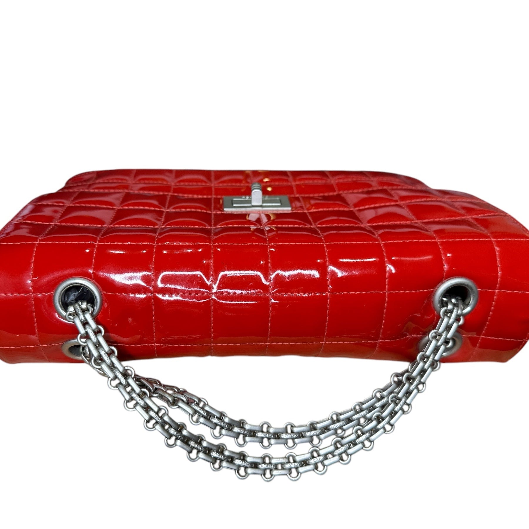 Chanel 2.55 Shoulder Bag in Red Patent Leather - Clairely Amazing