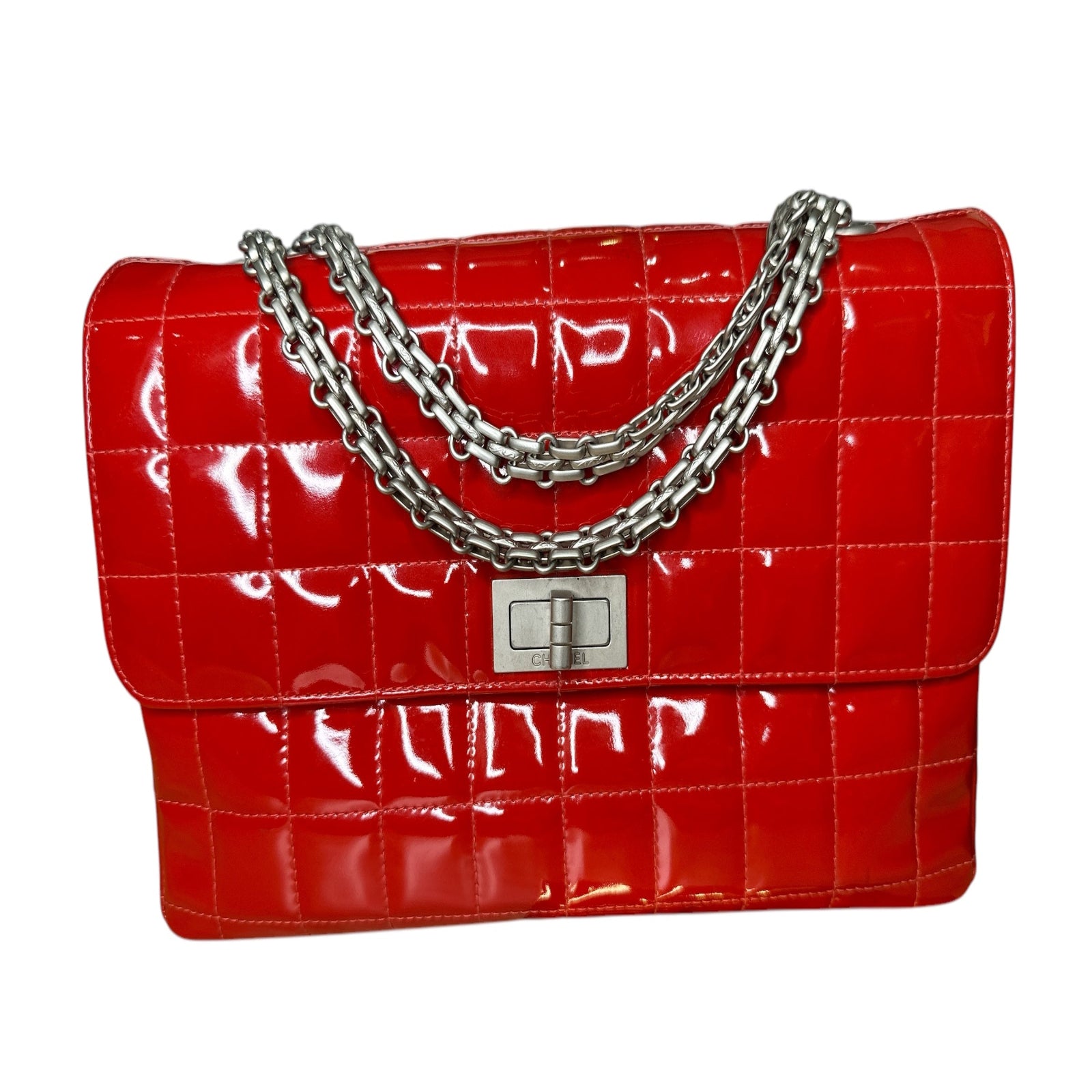 Chanel 2.55 Shoulder Bag in Red Patent Leather - Clairely Amazing