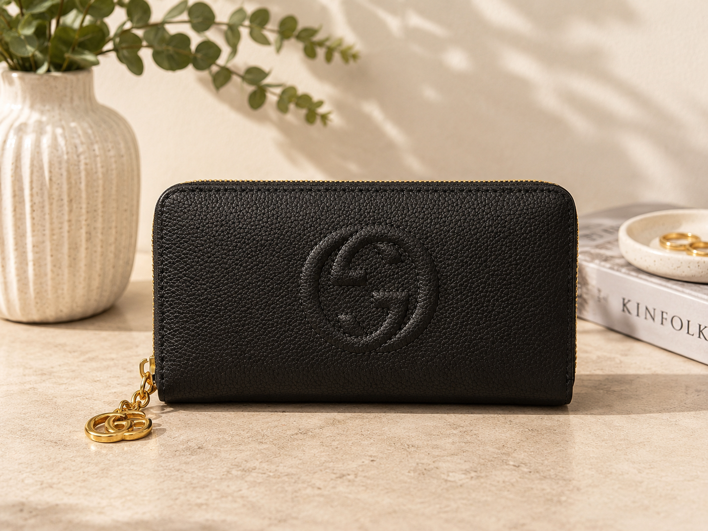 Fashion Pebbled Zip Around Long Wallet – Black