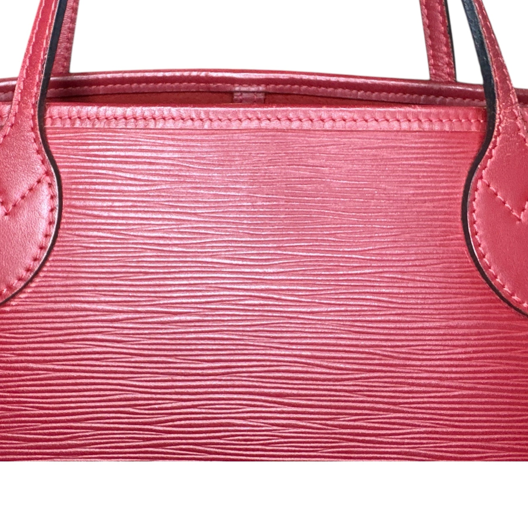 LOUIS VUITTON
Neverfull MM Leather Tote - Clairely Amazing