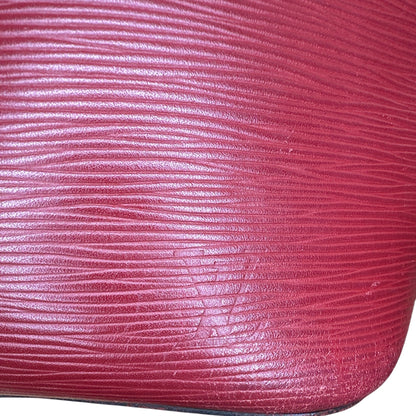 LOUIS VUITTON
Neverfull MM Leather Tote - Clairely Amazing