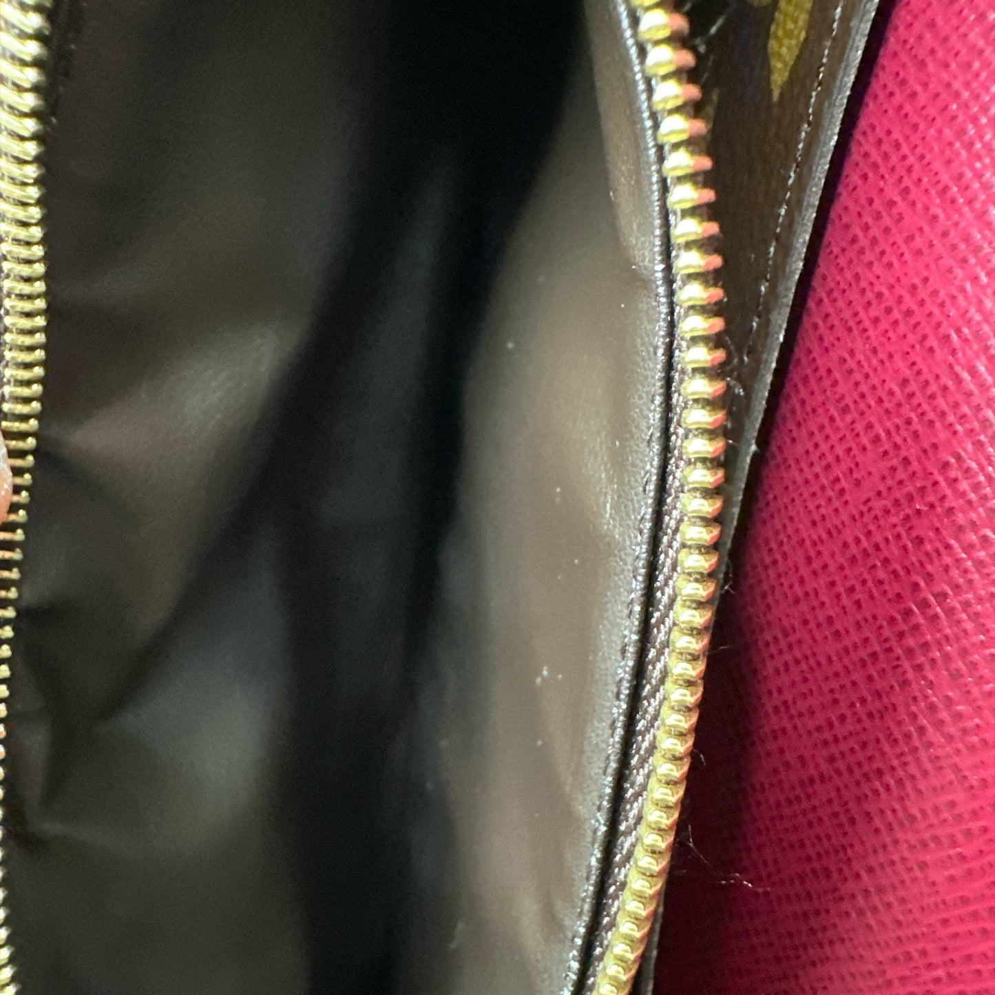 LOUIS VUITTON 
Monogram Emilie Wallet Fuchsia - Clairely Amazing