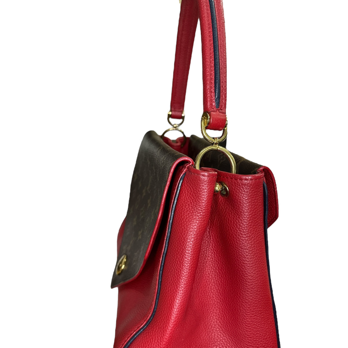 LOUIS VUITTON 
Grained Calfskin Monogram Double V Rubis - Clairely Amazing