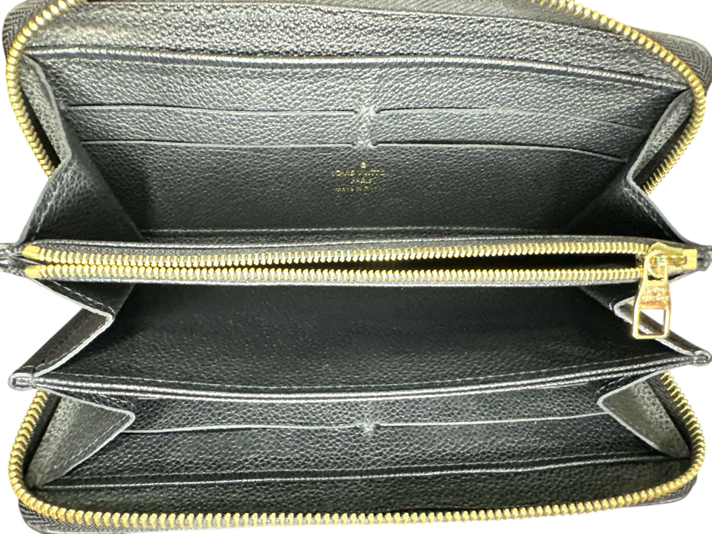 Louis Vuitton Zippy Black Empriente - Clairely Amazing