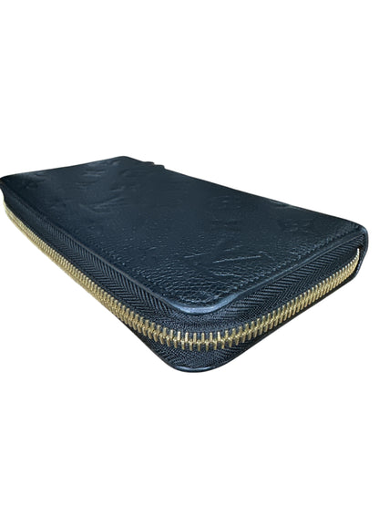 Louis Vuitton Zippy Black Empriente - Clairely Amazing