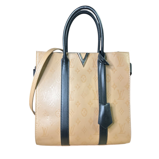 Louis Vuitton Very MM Tote - Clairely Amazing