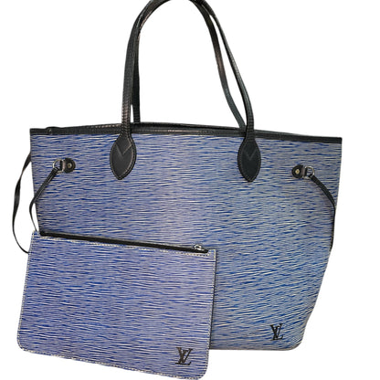 LOUIS VUITTON 
Epi Neverfull MM Denim Light - Clairely Amazing