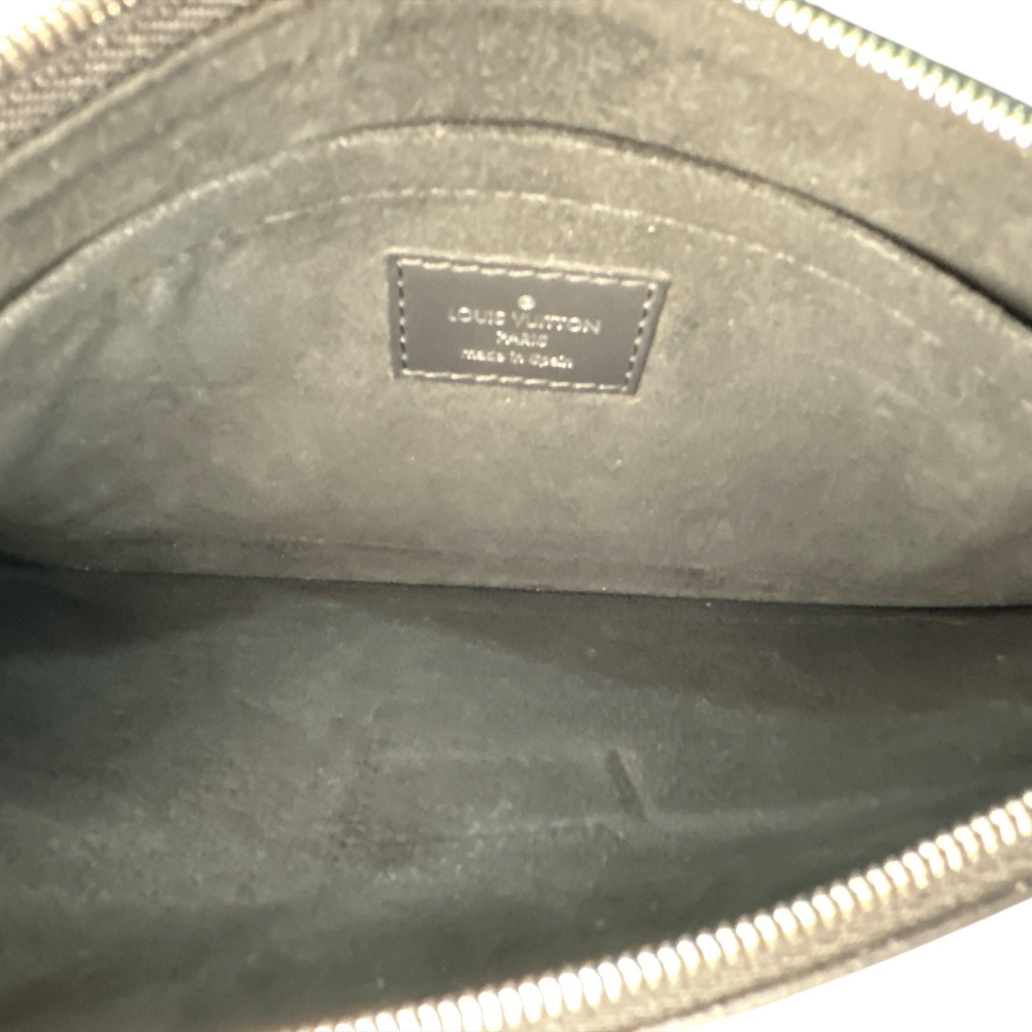 LOUIS VUITTON 
Epi Neverfull MM Denim Light - Clairely Amazing