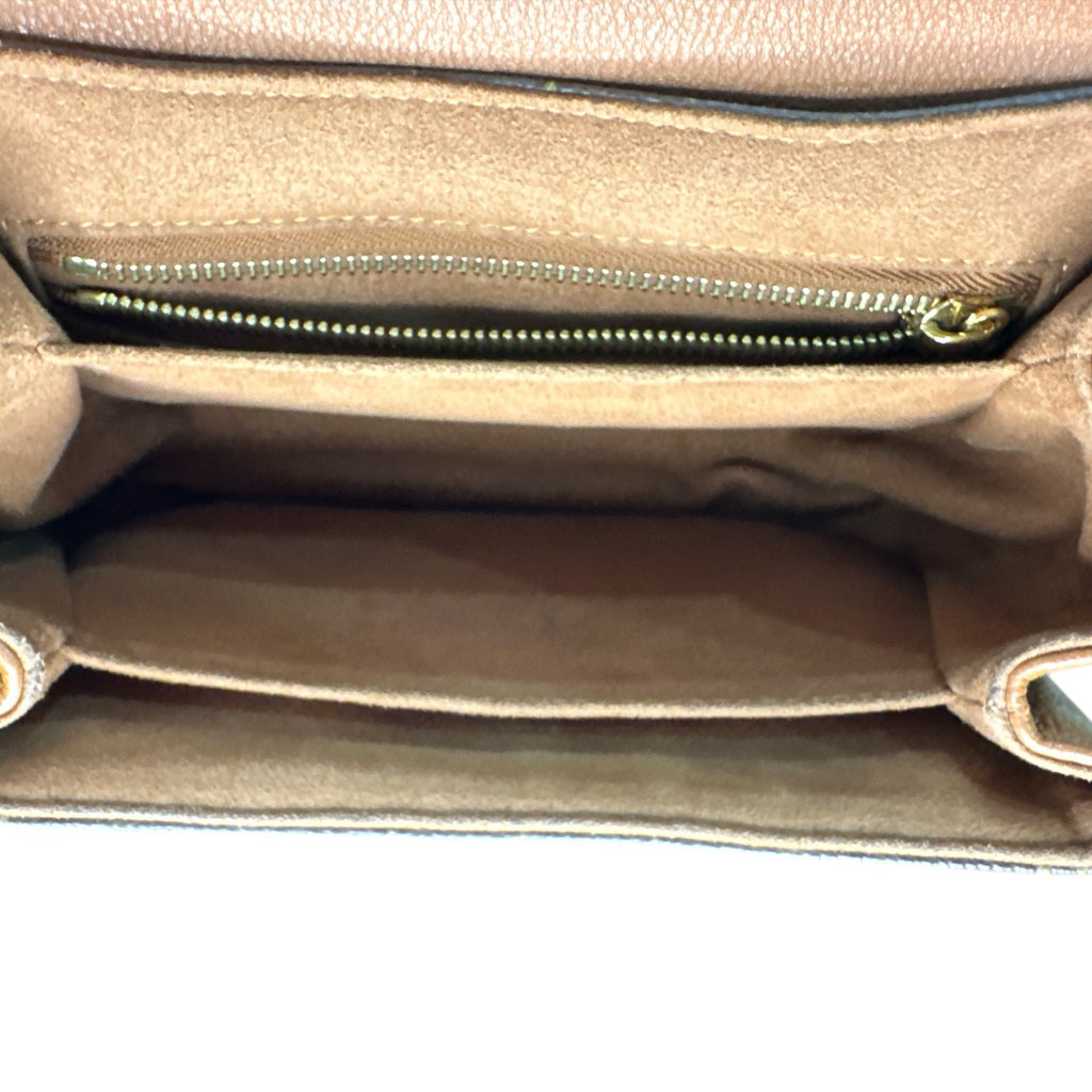 LOUIS VUITTON 
Monogram Eden PM Camel - Clairely Amazing